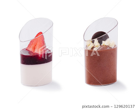 Delicious desserts presented in elegant glass cups at a stylish event Delicious desserts presented in elegant glass cups at a stylish event 129620137