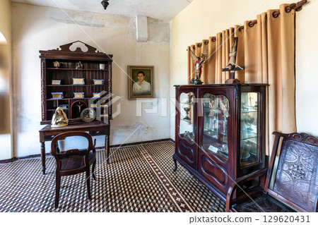 Interior of the convent and church of Nossa Senhora do Carmo in Interior of the convent and church of Nossa Senhora do Carmo in 129620431