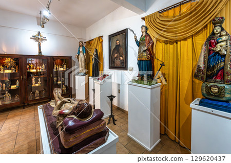 Interior of the convent and church of Nossa Senhora do Carmo in Interior of the convent and church of Nossa Senhora do Carmo in 129620437
