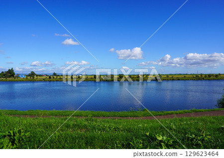 從某個地點看到的篠津湖 從某個地點看到的篠津湖 129623464