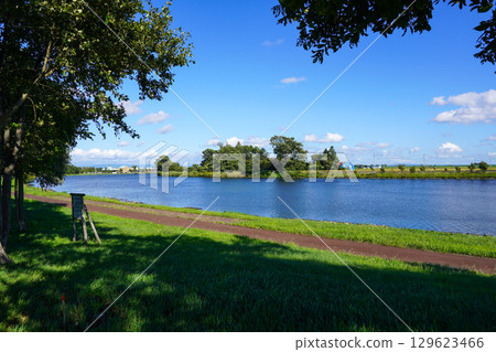 從某個地點看到的篠津湖 129623466