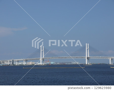 從大山橋看到的海灣大橋 從大山橋看到的海灣大橋 129623980