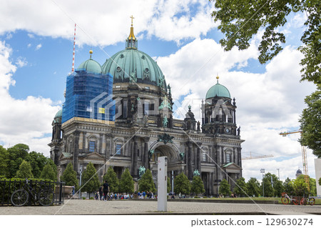 Berlin, Germany - July 01, 2018: Berlin Cathedral 129630274