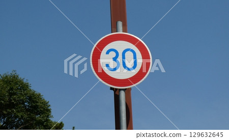 A sign A sign 129632645