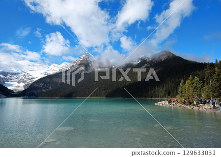 Lake Louise of Banff National Park 129633031