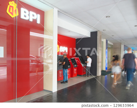 The dynamic Philippines - Makati shopping mall in Manila - Cityscape (June 2025) The dynamic Philippines - Makati shopping mall in Manila - Cityscape (June 2025) 129633964