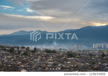 Panoramic View of Lijiang Old Town Under Dramatic Sky, Yunnan, China 129634806