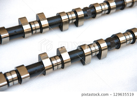 Camshaft 129635519