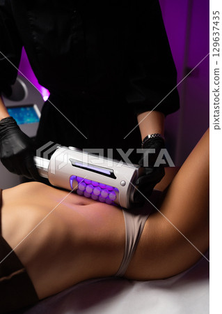 Massage with compression microvibration apparatus and endosphere therapy Massage with compression microvibration apparatus and endosphere therapy 129637435