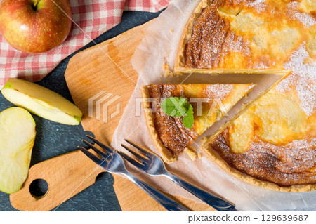 Homemade apple pie 129639687