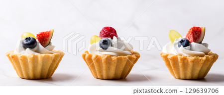 Shortbread fruit basket Shortbread fruit basket 129639706