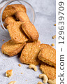 Oatmeal cookies with cashew nuts 129639709