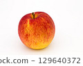 新鮮的紅蘋果 129640372