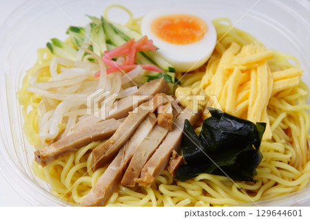 便利商店冷藏中式麵條 129644601