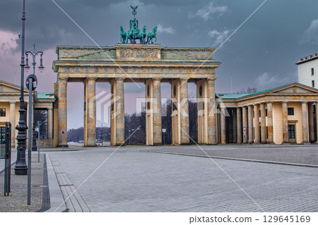 Brandenburg Gate 129645169