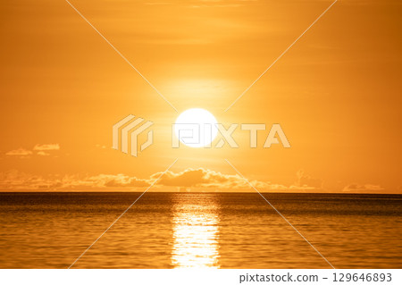 Sunset at Ogiura Beach, Chichijima, Ogasawara Sunset at Ogiura Beach, Chichijima, Ogasawara 129646893