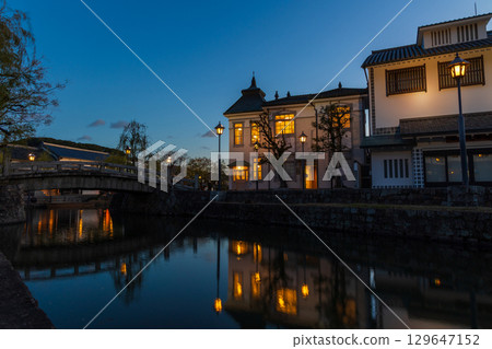 岡山縣倉敷市的冬天－夜晚的倉敷美觀地區 129647152