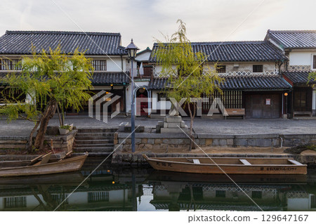 冬季的岡山縣倉敷市 - 清晨的倉敷美觀地區 129647167