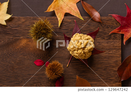 Autumn Japanese sweets, chestnut kinton (bird's-eye view) Autumn Japanese sweets, chestnut kinton (bird's-eye view) 129647242