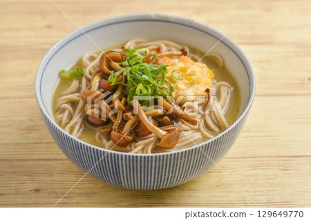 滑子菇天婦羅蕎麥麵 129649770