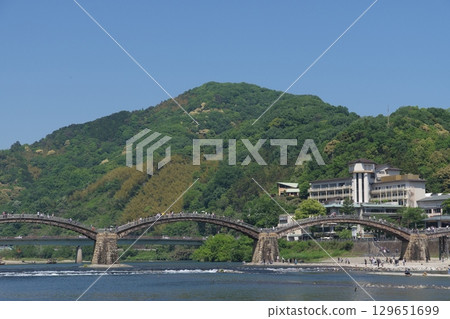 Scenery with Kintaikyo Bridge Scenery with Kintaikyo Bridge 129651699