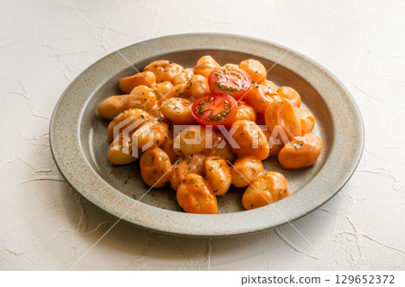 Gnocchi, Italian potato pasta. Italian home-cooked gnocchi. Gnocchi, Italian potato pasta. Italian home-cooked gnocchi. 129652372