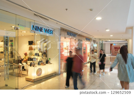 活力菲律賓 - 馬卡蒂豪華購物中心、馬尼拉城市景觀（2025 年 6 月） 129652509