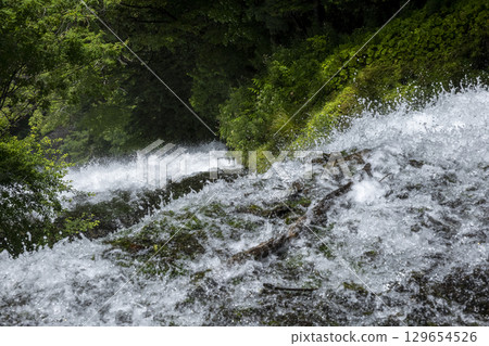 Oku-Nikko Yutaki Falls in summer: View from the top of the waterfall 129654526