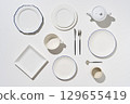 Simple tableware set 129655419