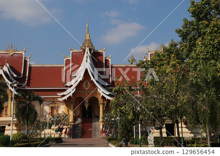 Wat That Luang Nua 129656454