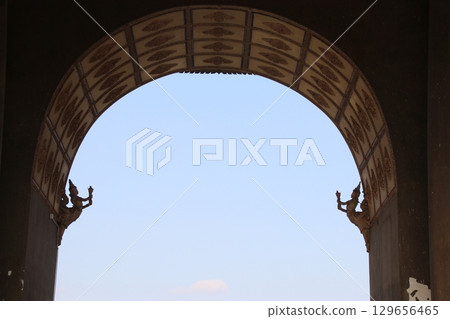 凱旋門雕塑 129656465