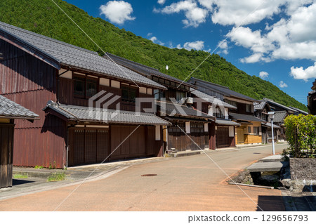 Old houses 129656793