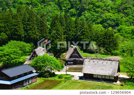 富山縣五箇山市菅沼合掌造村 富山縣五箇山市菅沼合掌造村 129656904