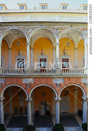 多利亞圖爾西宮 (Palazzo Doria Tursi), 熱那亞, 義大利 多利亞圖爾西宮 (Palazzo Doria Tursi), 熱那亞, 義大利 129659203