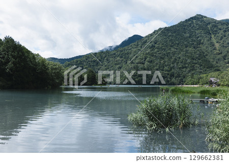 Summer scenery of Lake Yunoko in Oku-Nikko 129662381