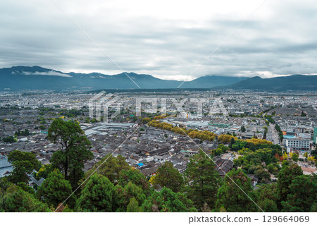 Panoramic View of Lijiang City from Lion Hill, Yunnan Panoramic View of Lijiang City from Lion Hill, Yunnan 129664069