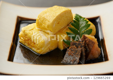 Omelet 129665269