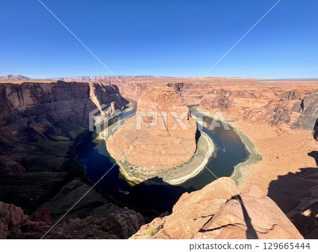[Arizona] Spectacular views of Horseshoe Bend 129665444