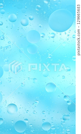 Colorful Artistic of Oil Drop Floating on the Water. Abstract Water Bubbles Background. Oil Drops on the Water Surface Colorful Artistic of Oil Drop Floating on the Water. Abstract Water Bubbles Background. Oil Drops on the Water Surface 129665683