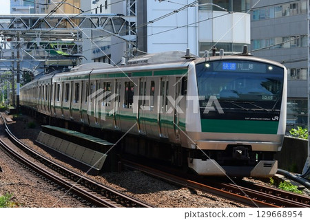 E233 series 7000 Saikyo Line 129668954