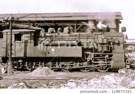 1969年 北海道美嗆機車廠美嗆鐵道4號機車4110號 129673381