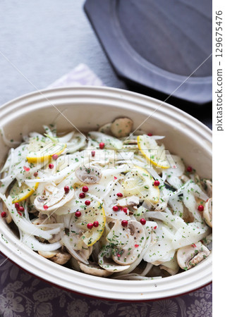 Pickled onion and horse mackerel 129675476