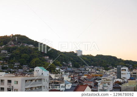 尾道山坡街道 129678092