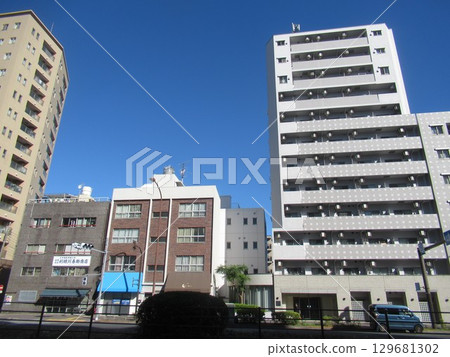 本駒込六丁目附近 129681302