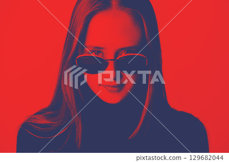 Beautiful woman close-up pop art retro portrait with sunglasses 129682044