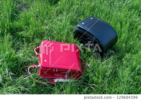 school bag  129684399