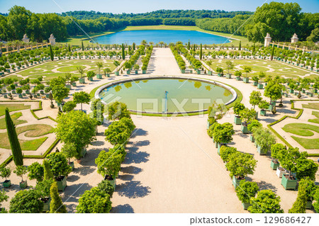 Beautiful gardens and fountains of the Palace of Versailles in France - Spectacular scenery of a World Heritage Site 129686427