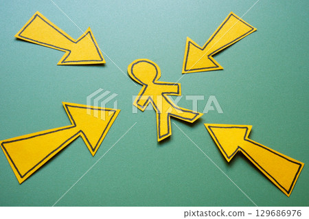 Arrows pointing to customer as target audience or client focus. Arrows pointing to customer as target audience or client focus. 129686976