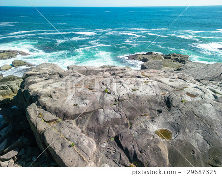 Aerial view of Samuraihama Beach, Iwate Prefecture, with its huge rocks and coastline 129687325