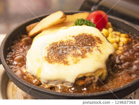 芝士漢堡包 129687368